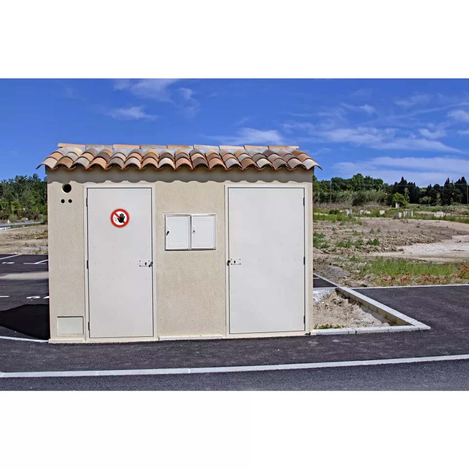 Non-slip adhesive PVC panel No access...