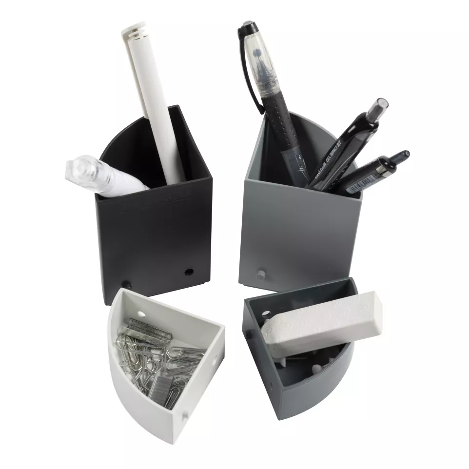 THE QUARTER Modular pen-holders...