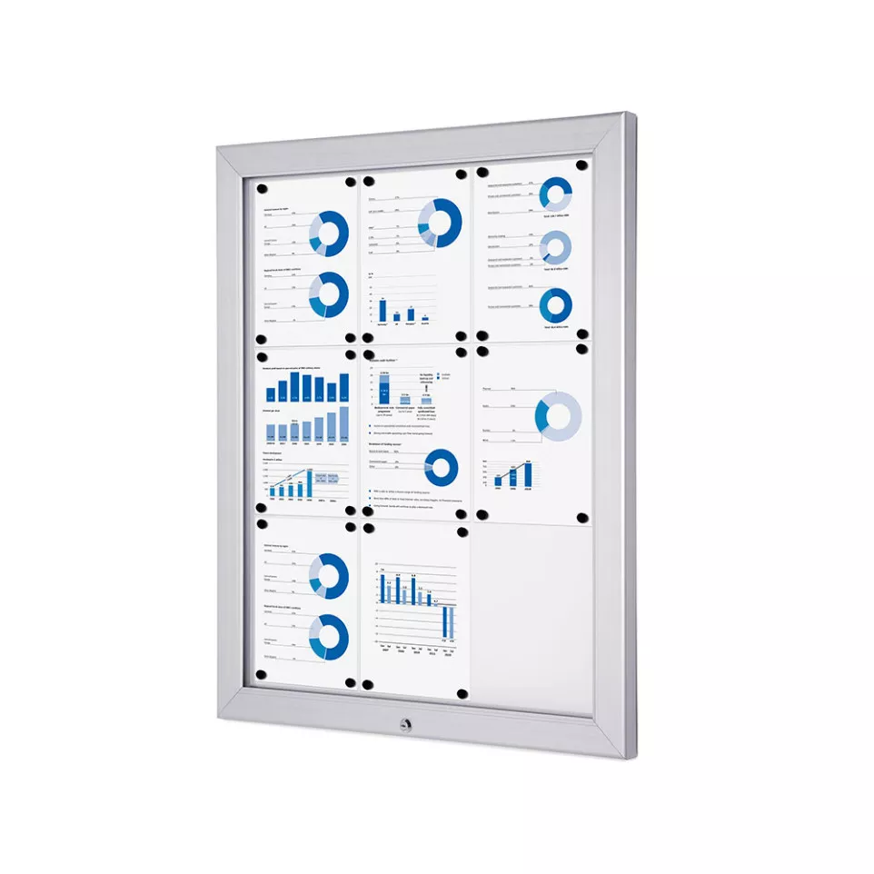 Outdoor Lockable Showcase Alpha 9xA4