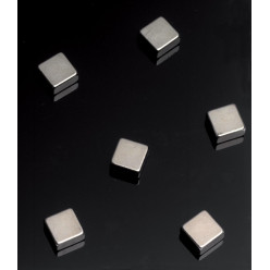 Naga aimant, tableaux en verre, ft 10 x 10 x 5 mm, paquet de 6 pièces