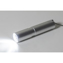 Chargelight Tone zilver  oplaadbare zaklamp van gerecycled aluminium 
