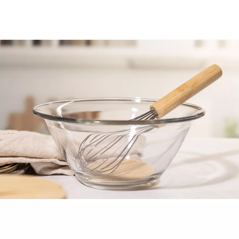 Meringue natural  egg whisk 
