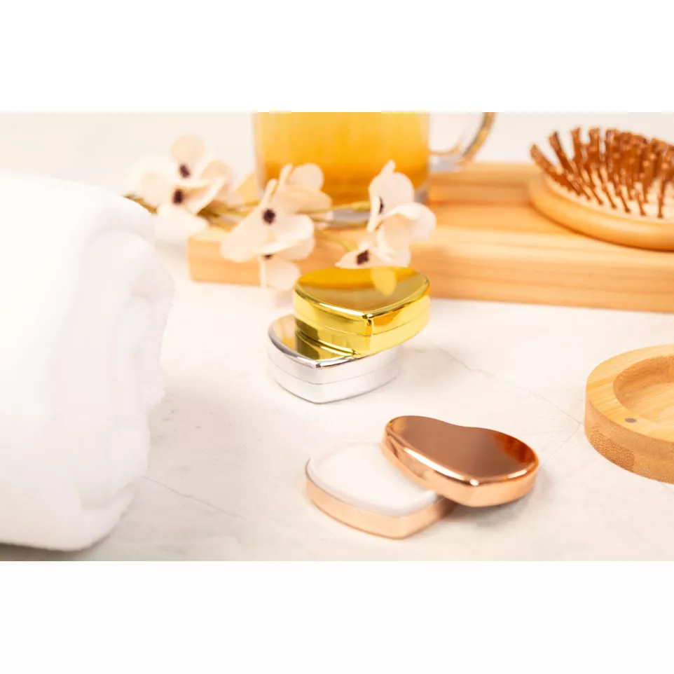 Labicor gold  lip balm 