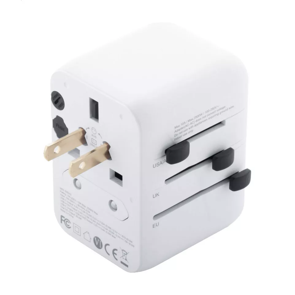 Jetsetter Plus white  travel adapter 