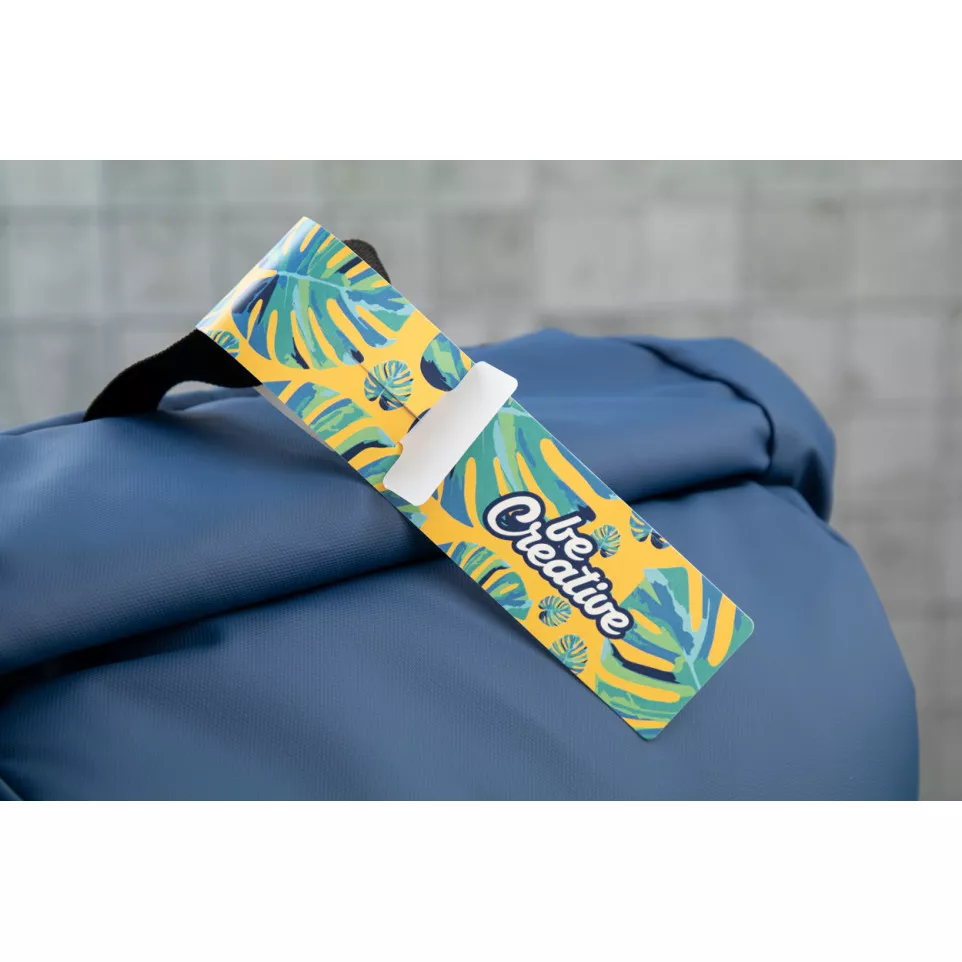 Luton wit  custom made kofferlabel 