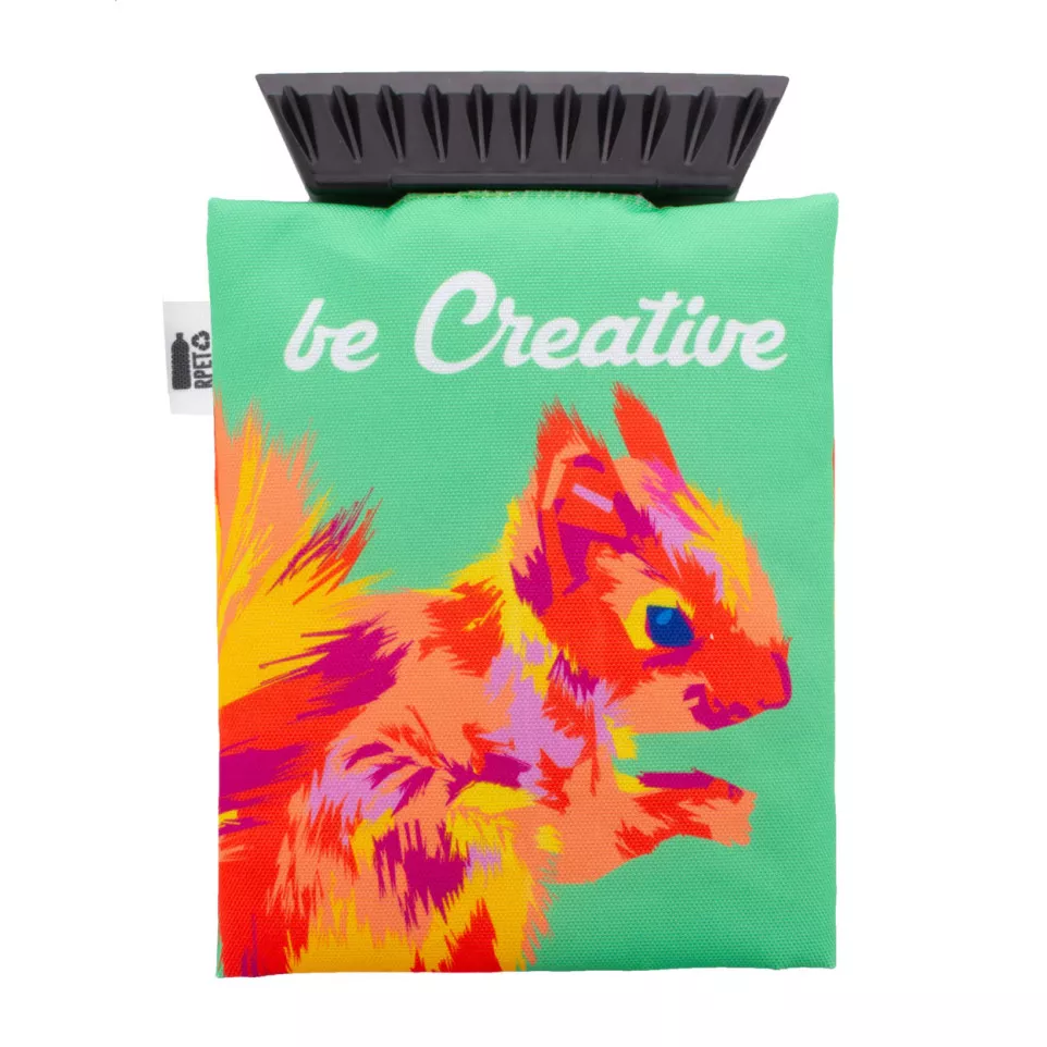 CreaScrape wit  custom made ijskrabber 