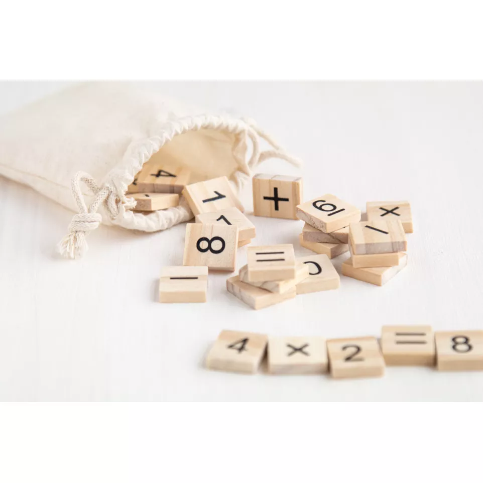 Galois natural  counting game 