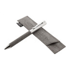 Teppet gris  stylo bille 