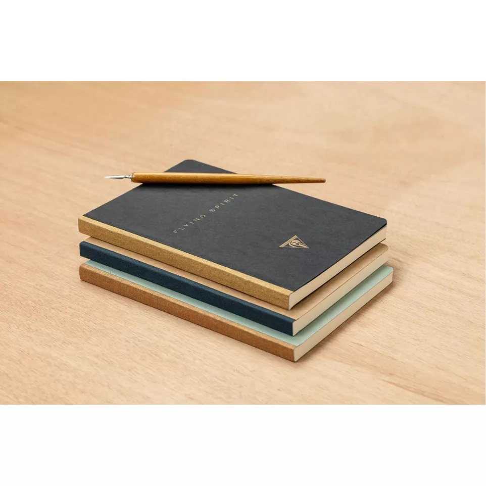 Flying Spirit carnet brochure cousue...
