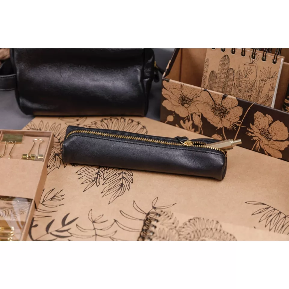 Le Cerisier blanc, Slim pencil case...