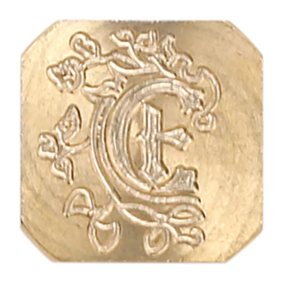 Vierkante zegel sierletter "E"-/ St.