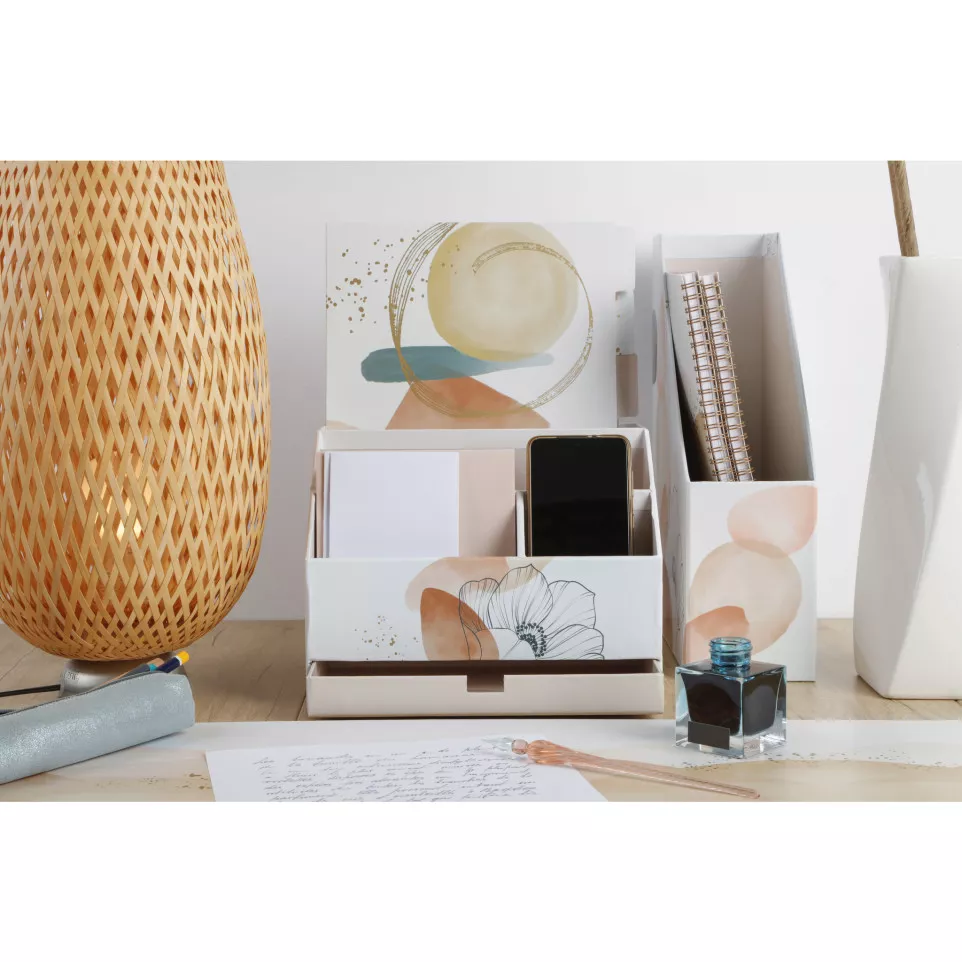 Evanescence, Porte lettres avec...