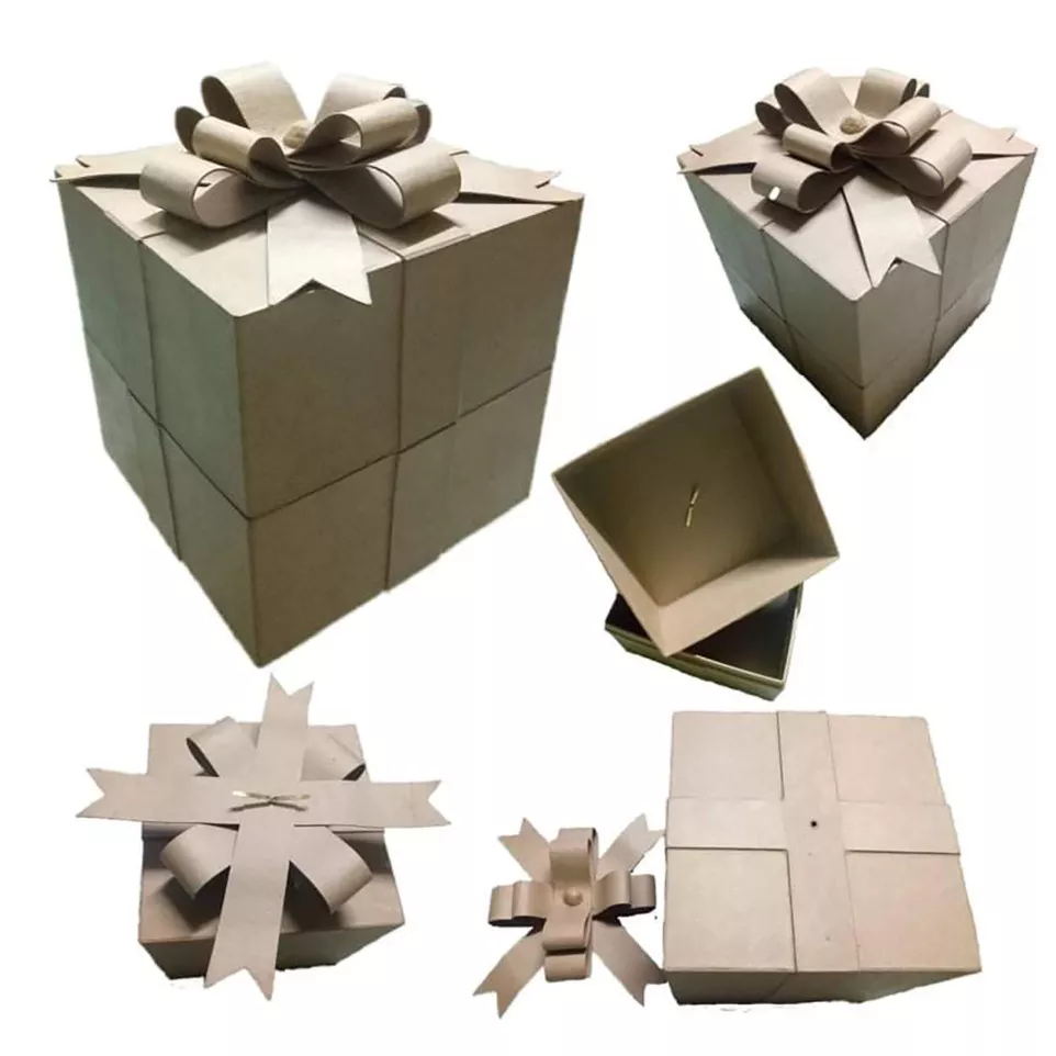 Assorment of 2 Square Gift Boxes...