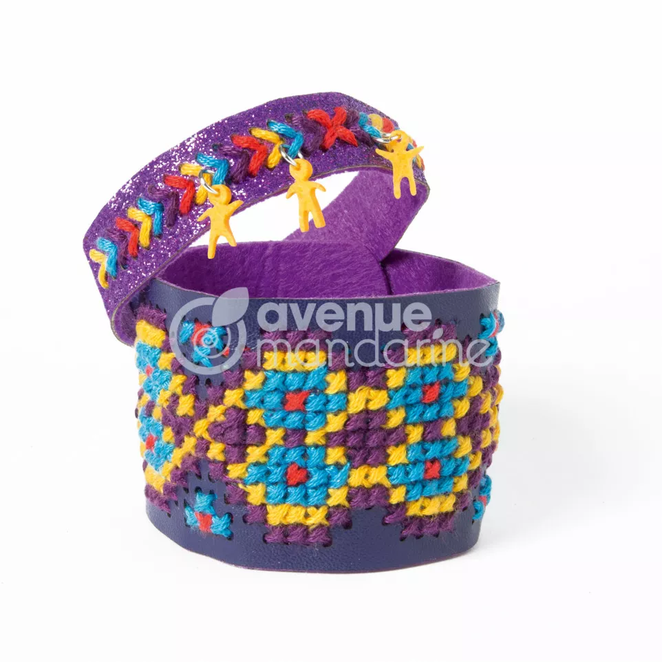 Collection UNICEF, Bracelet à broder/...