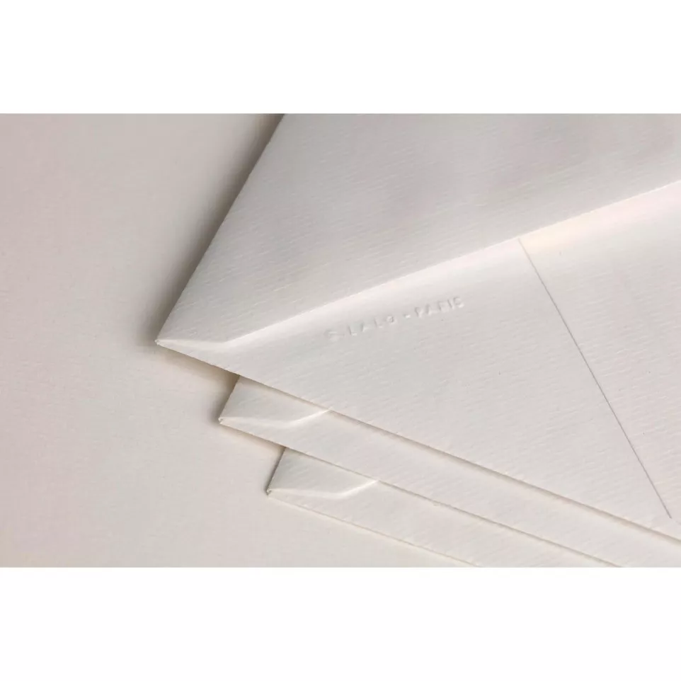 25 envelopes 107x152mm/ Pc.