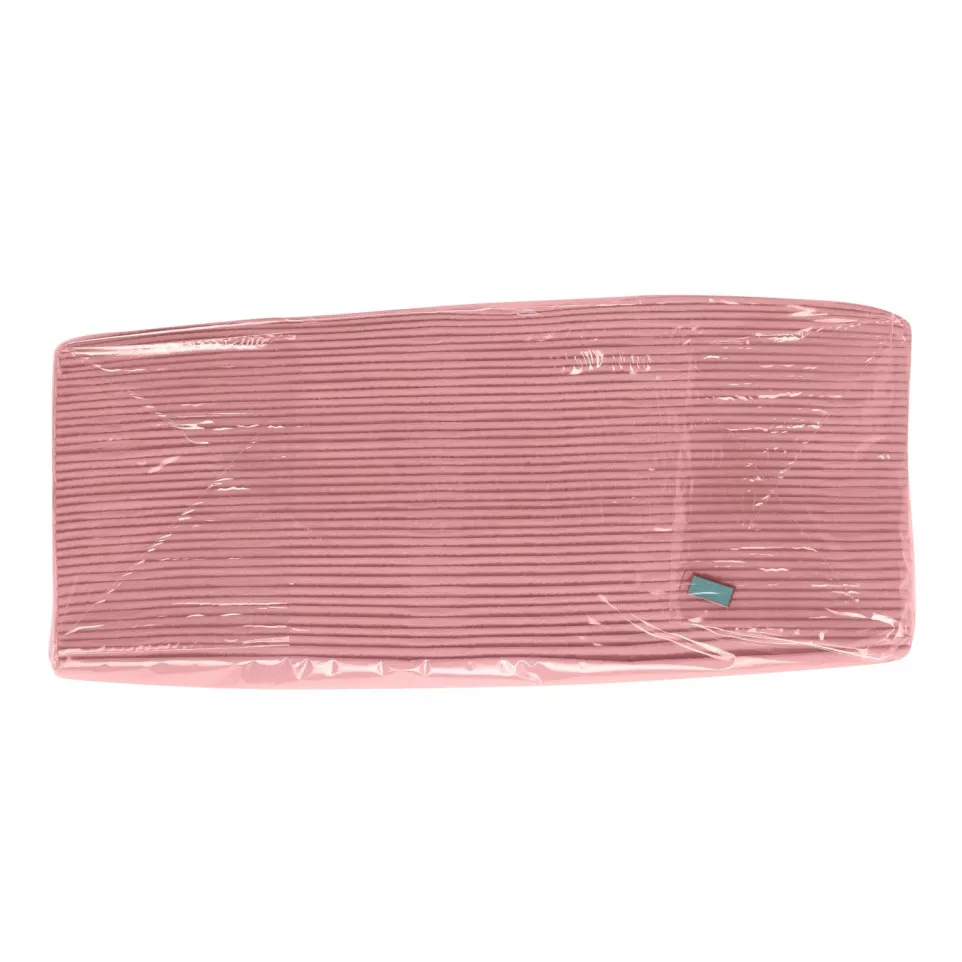 40 Micro-Embossed Wadding Napkins...