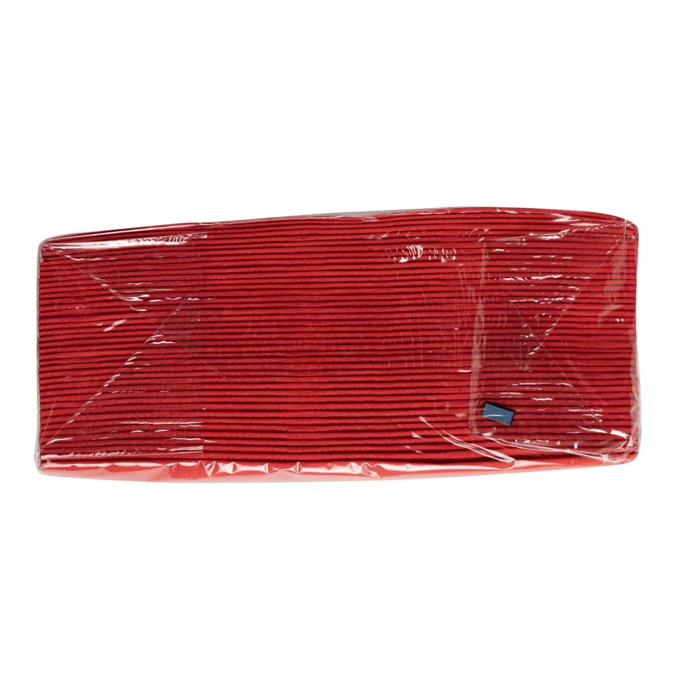 40 Micro-Embossed Wadding Napkins...