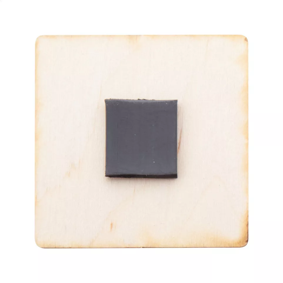 Woofri natural  fridge magnet 