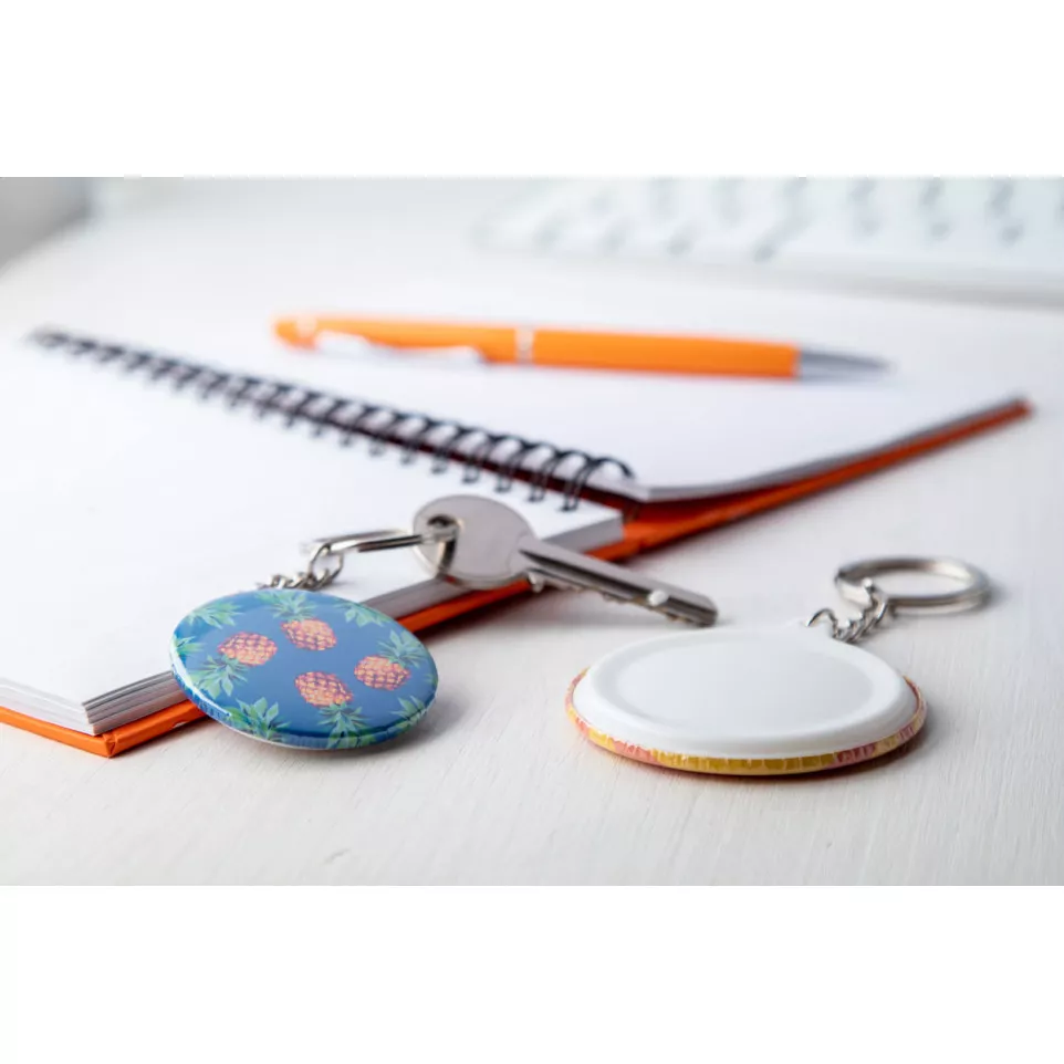 KeyBadge Mini white  pin button keyring 