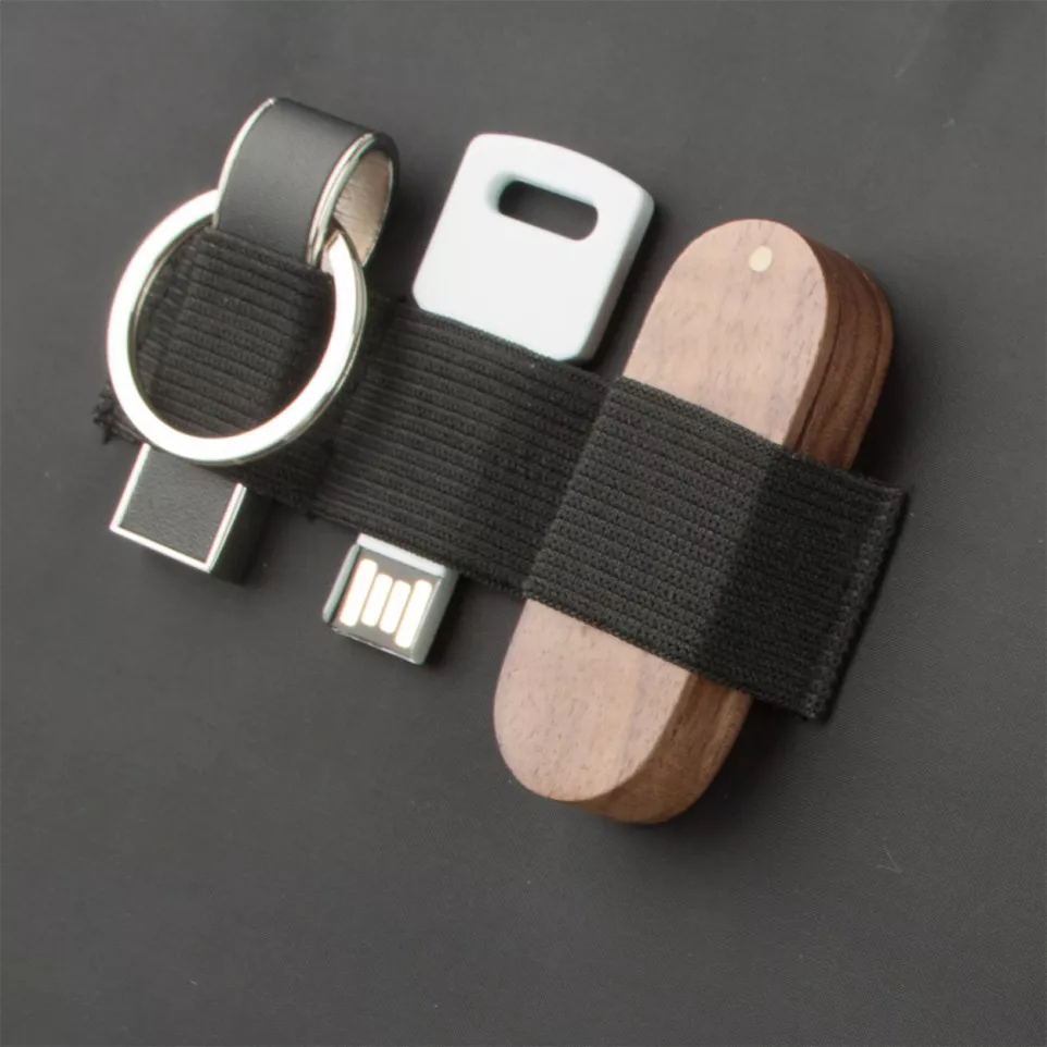 Duotone Zip black  A4 zipped document...