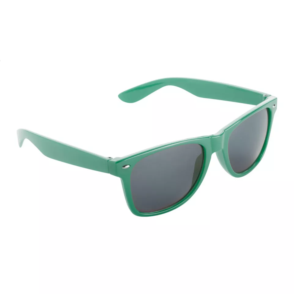 Nazare vert foncé  lunettes de soleil...