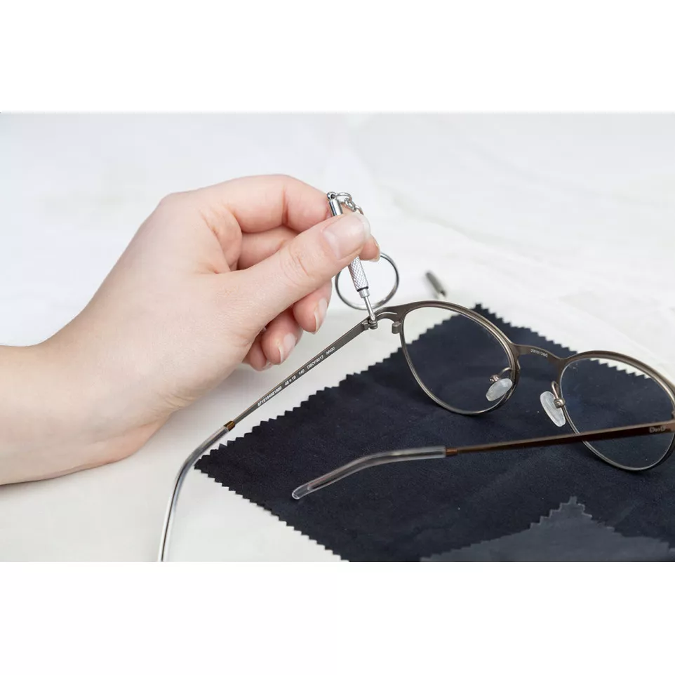 Clearsight black  glasses repair kit 