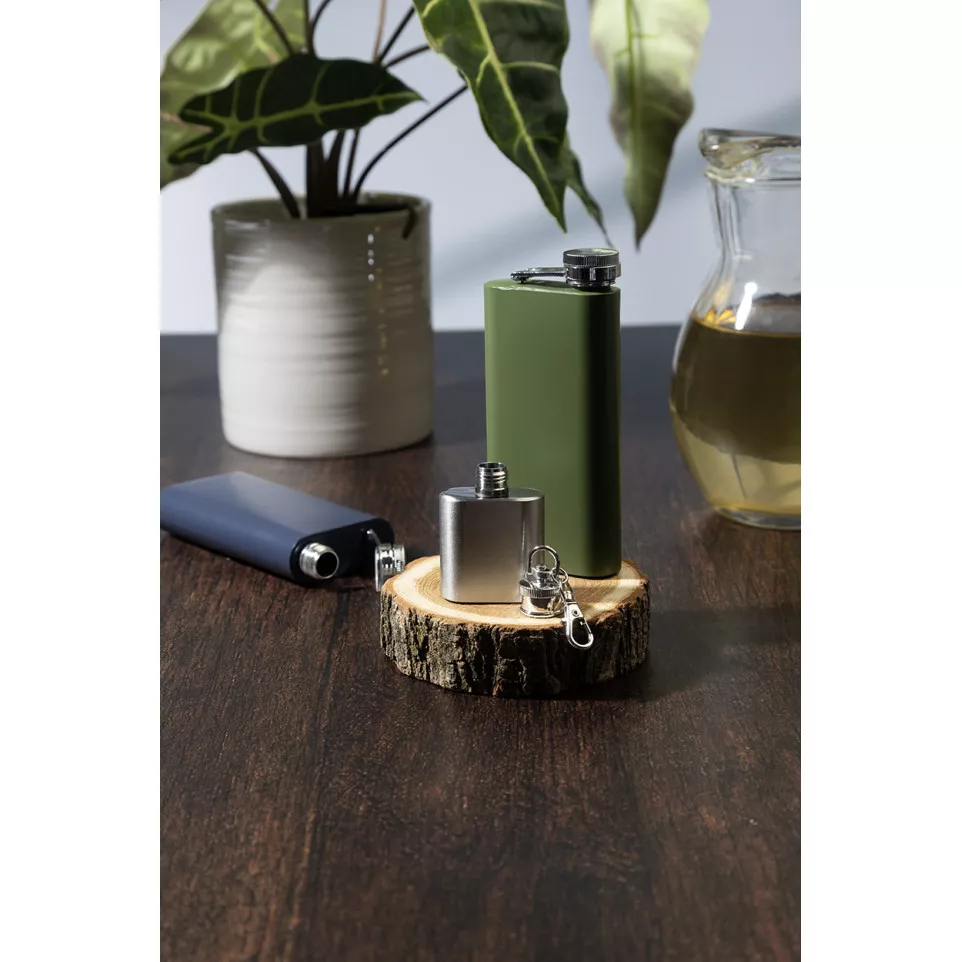 Bering silver  RSS hip flask keyring 