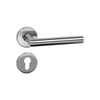 Garniture sur rosace ronde...