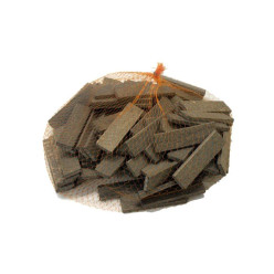 Cales plates en hêtre 80x22x6mm noir / 100pce