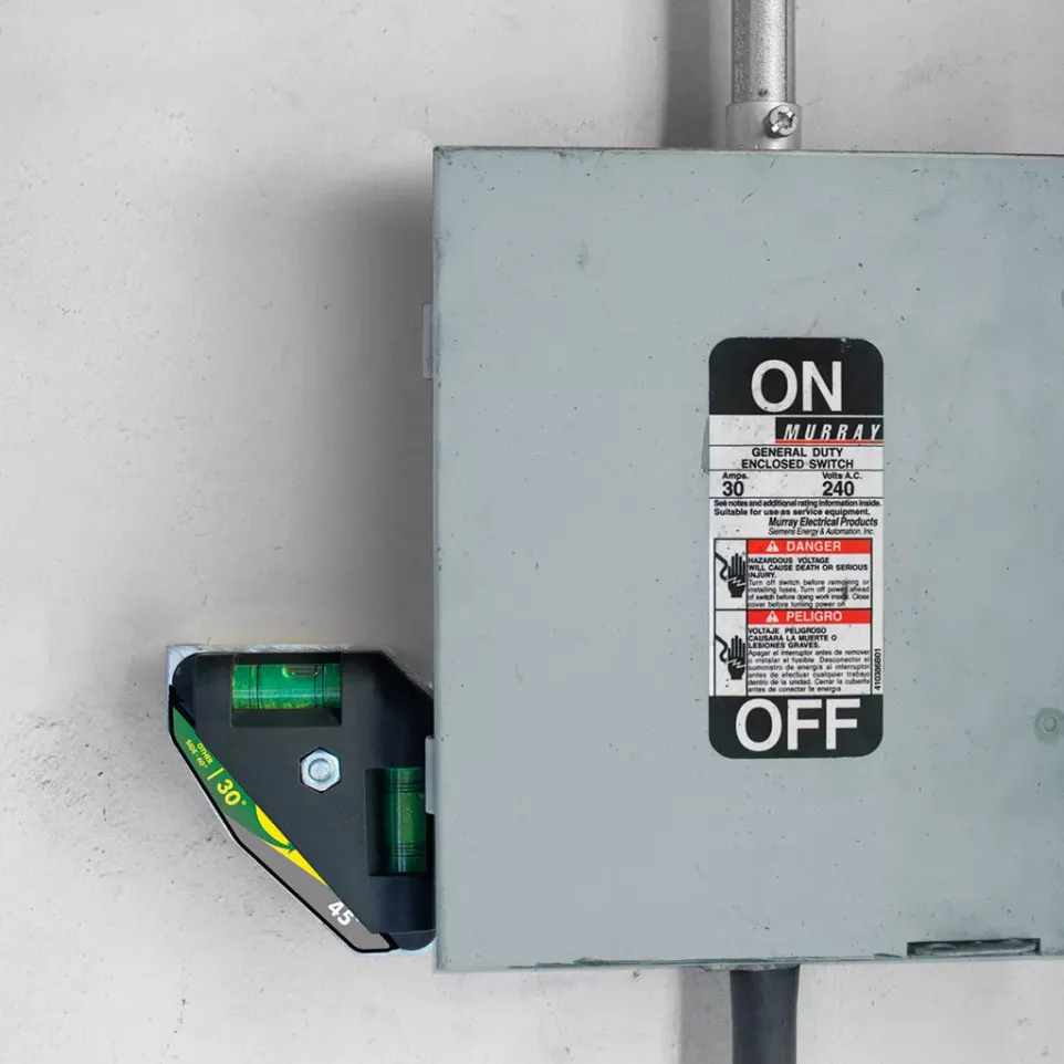 EZ View 3-Axis Magnetic Level per piece