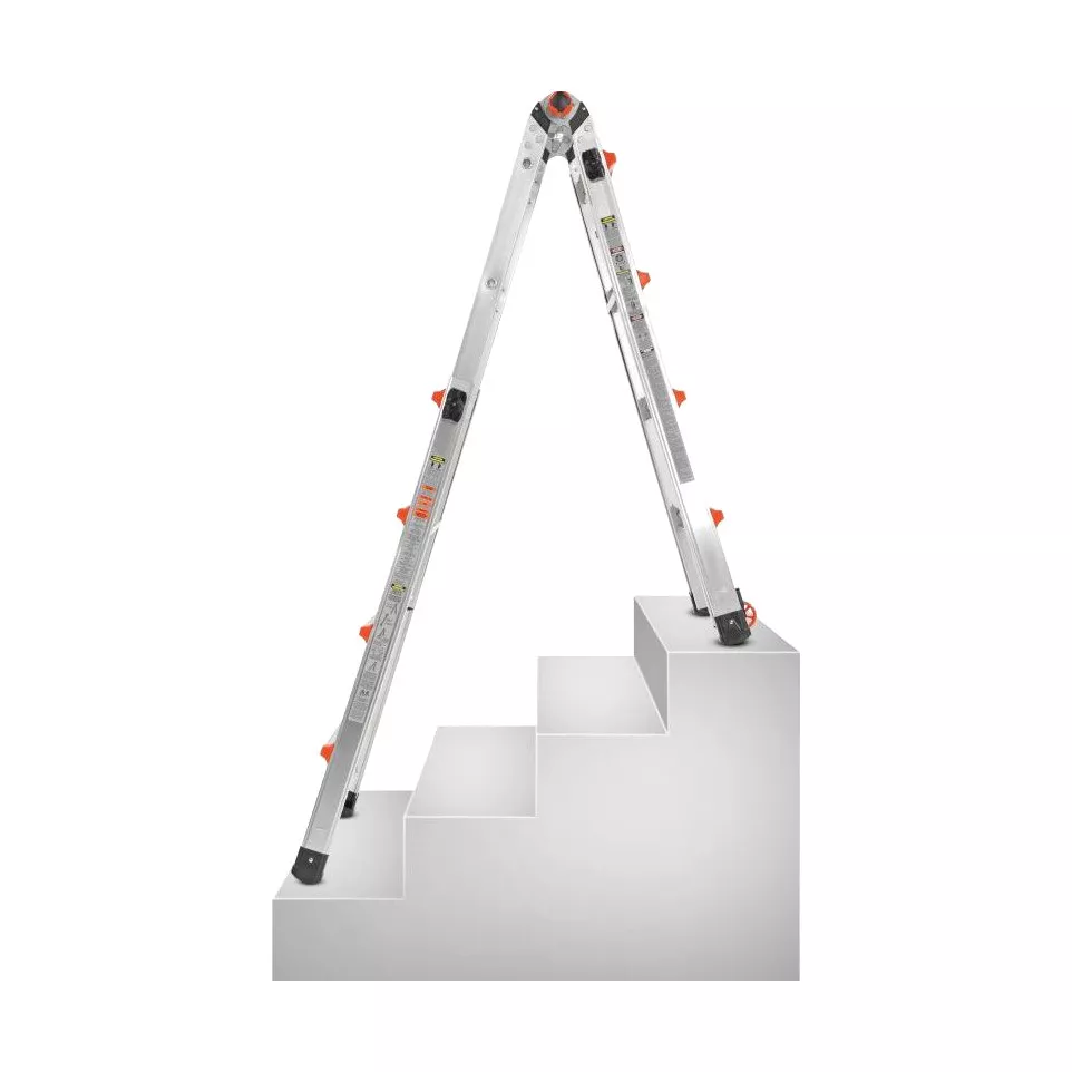 Échelle télescopique pliante Altrex...