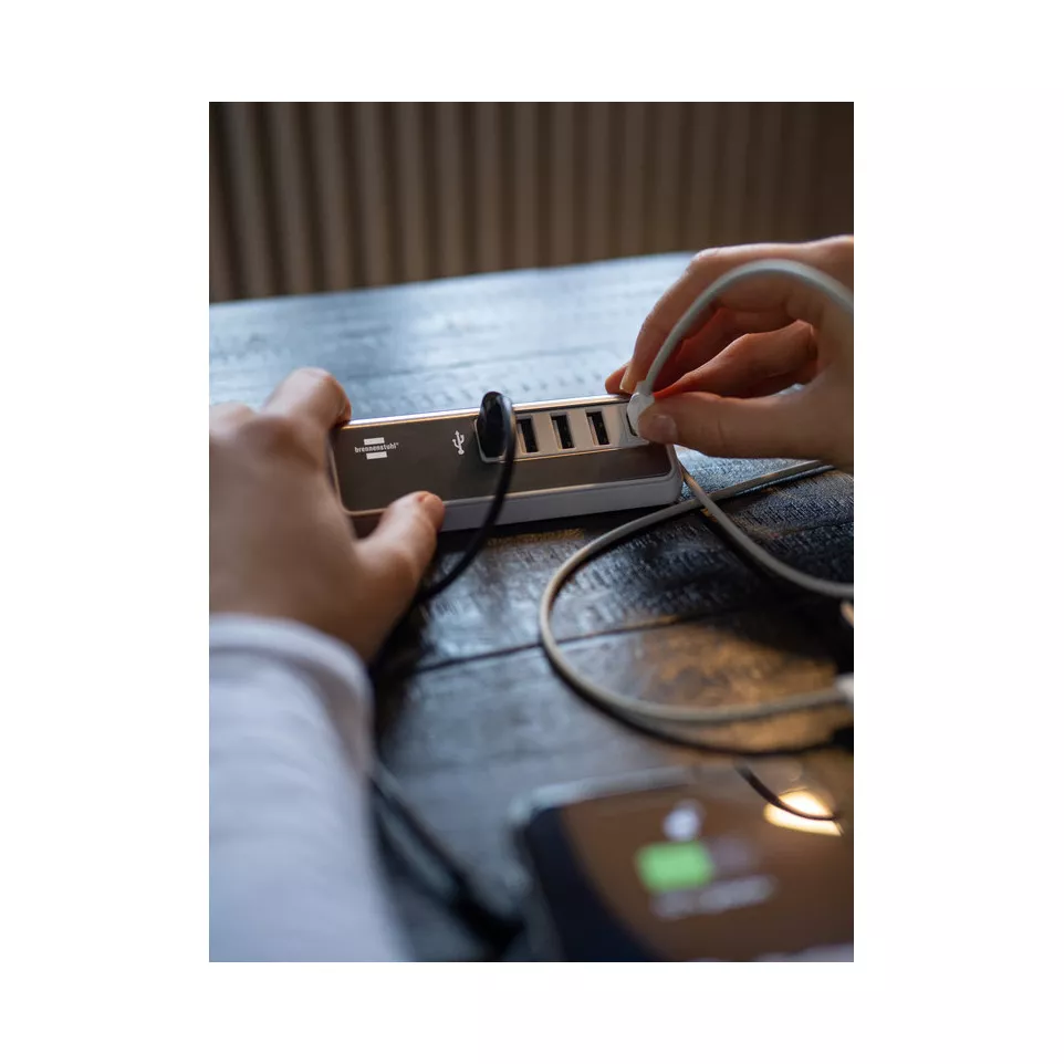 Multi Chargeur 4 x USB + 1 x USB-C -...