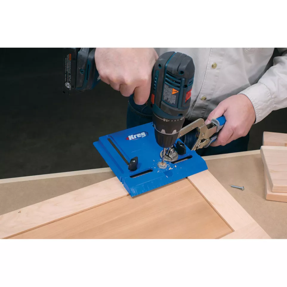 Gabarit pour matériel darmoire Kreg...