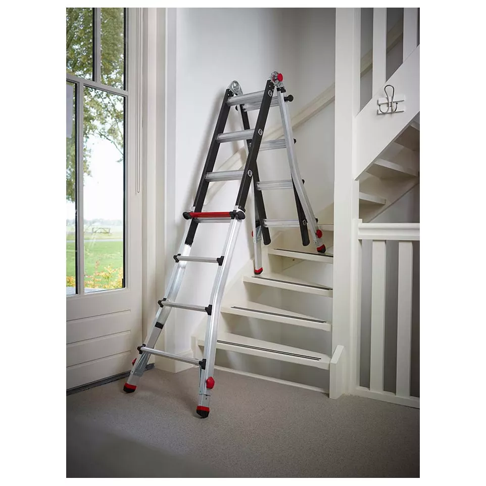 Échelles pliante télescopique Altrex...