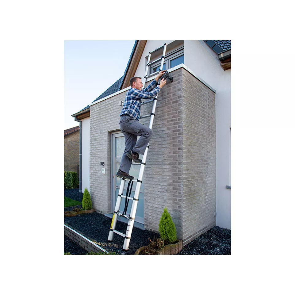 Échelle télescopique 13 échelons...