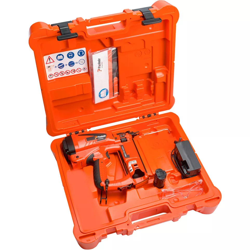 Cloueuse à gaz Paslode IMPULSE IM50...