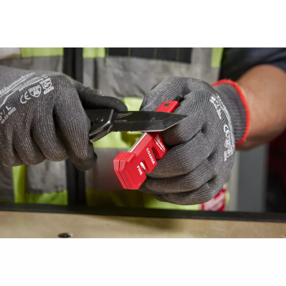 Milwaukee compacte messenslijper / pce