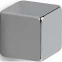 MAUL Aimant néodyme, forme Cube, 10 x 10 x 10 mm, résistance 3,8 kg, argent, blister de 4 pièces