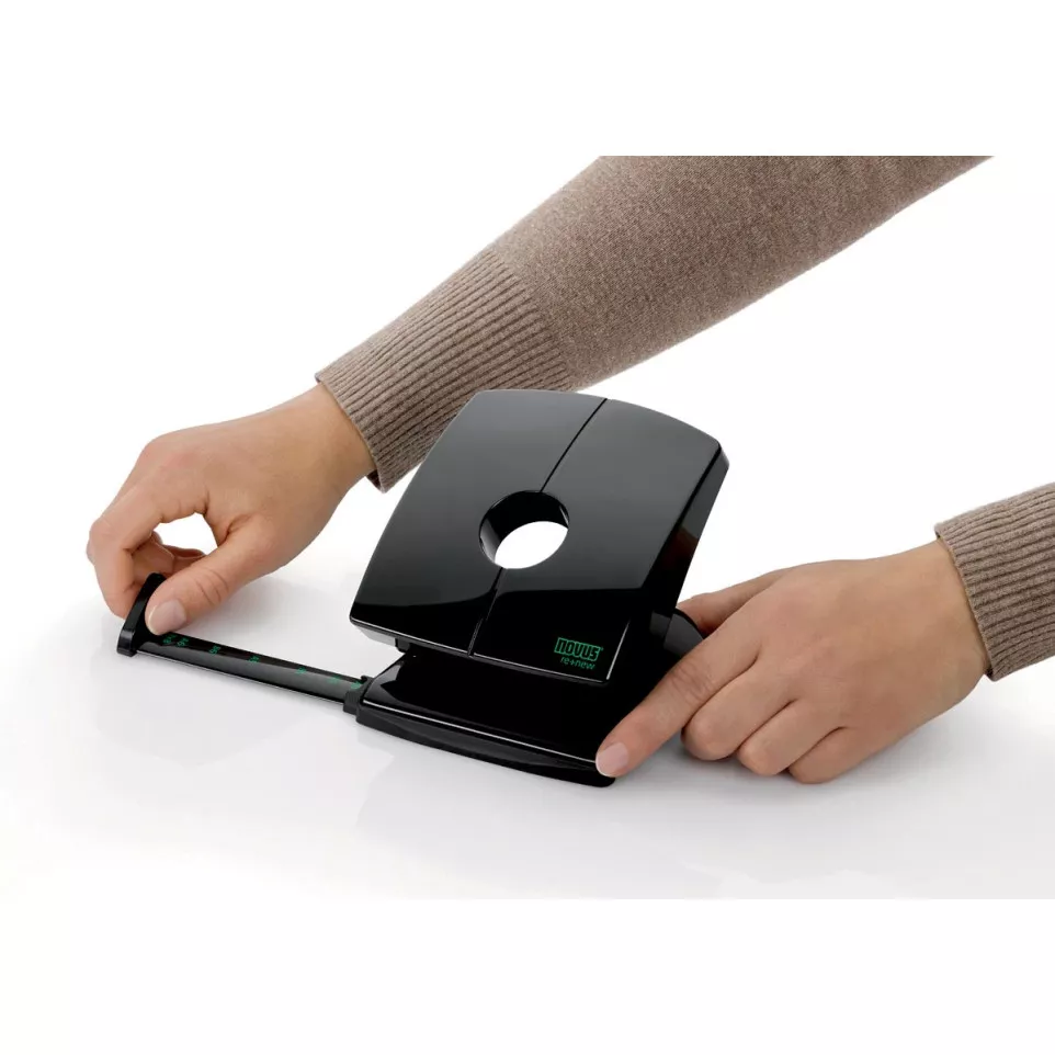 Novus B230 Re+New 2-Hole Punch Black