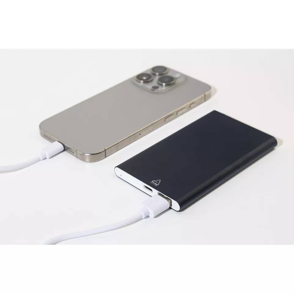 RaluFour donker blauw  powerbank 