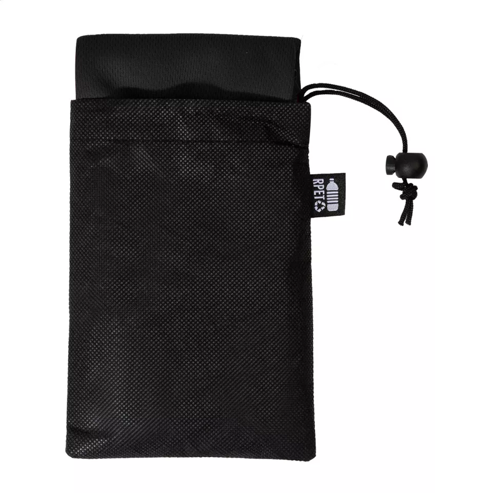 Endure noir  Serviette de sport en RPET 