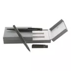 Atelier vert  parure de stylos 