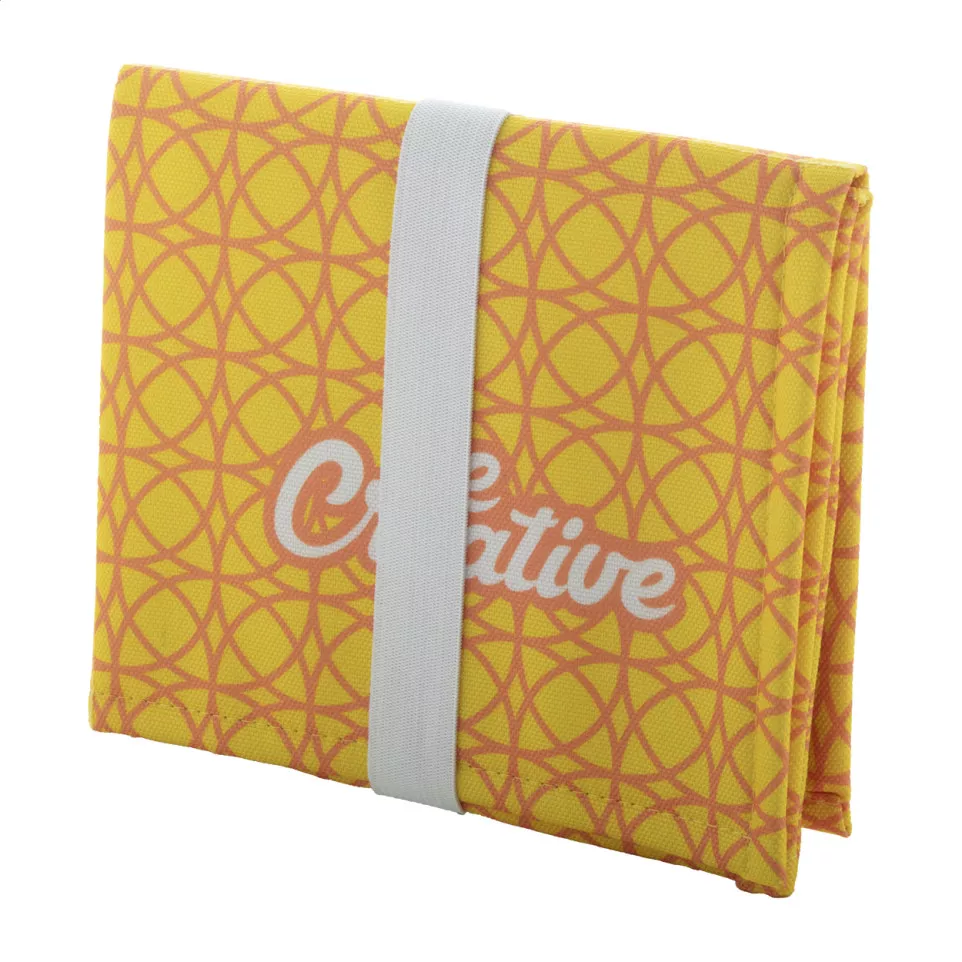 Fanseat Fold white  custom RPET cushion 