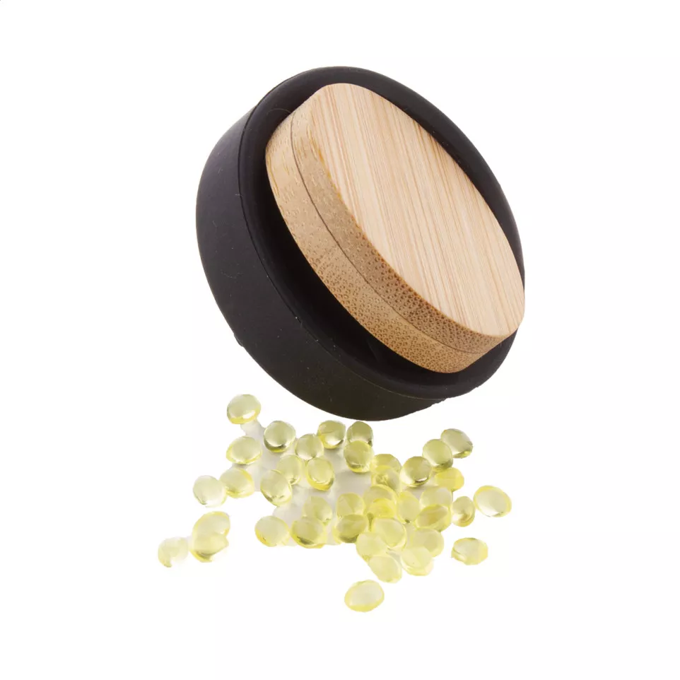 Zhuzi black natural car air freshener 