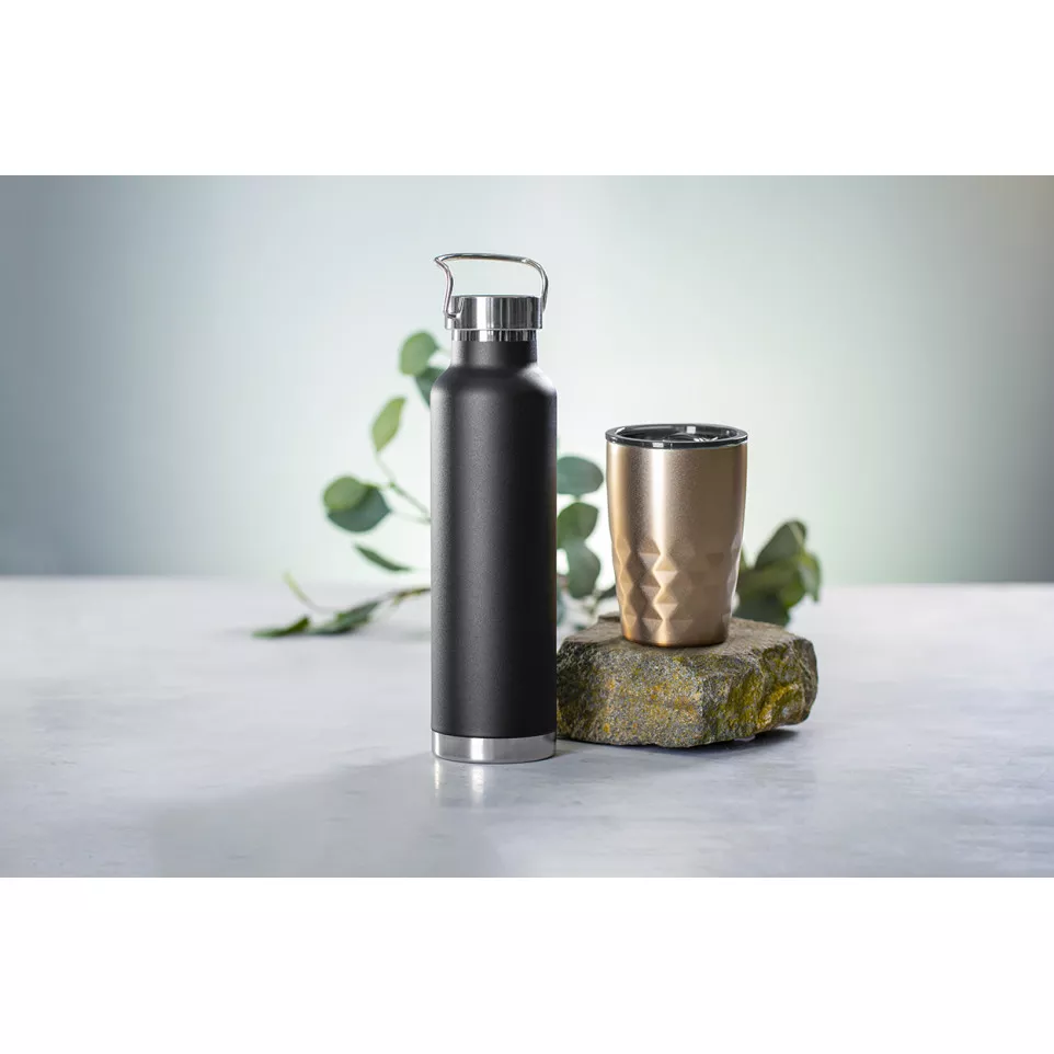 Cuppar zwart  koper geïsoleerde fles 