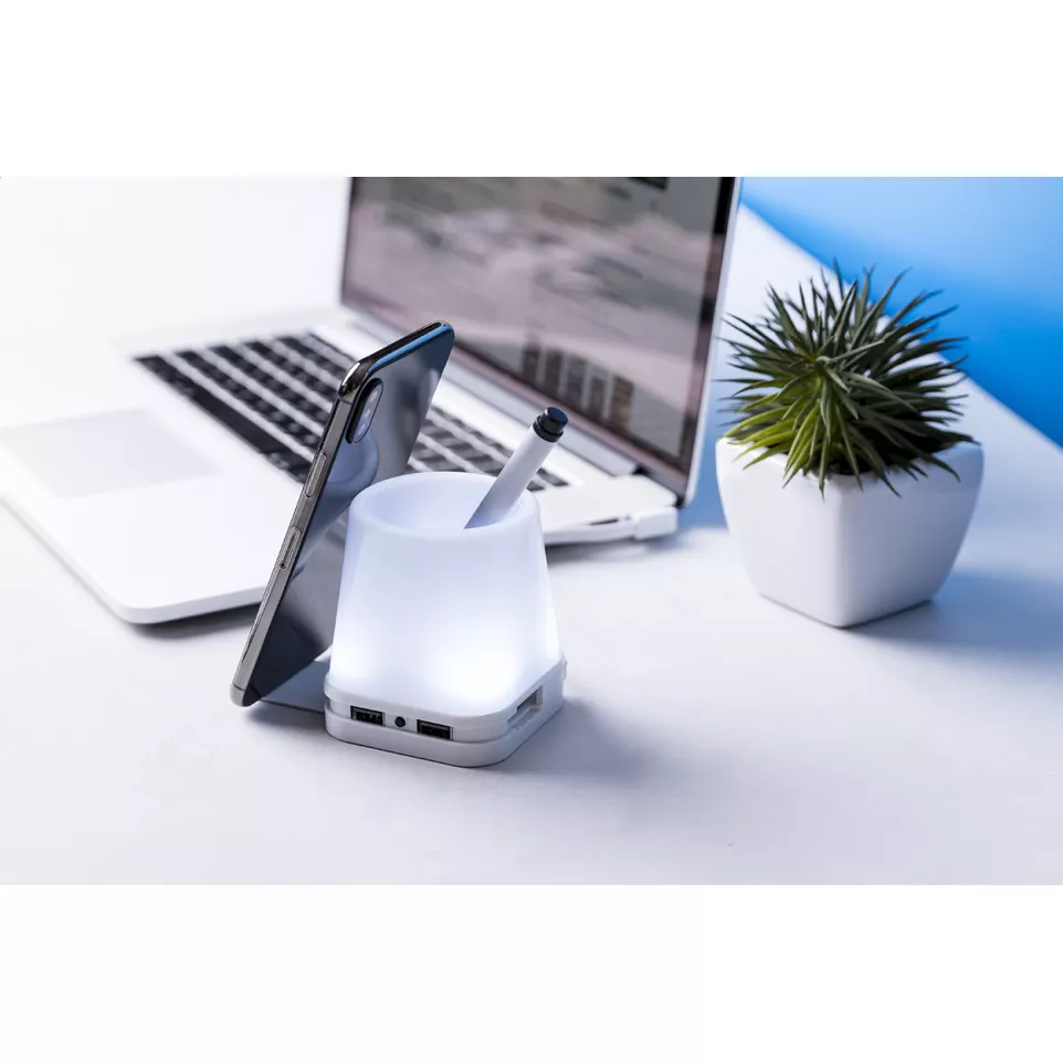 Lumeo white  pen holder with USB hub 