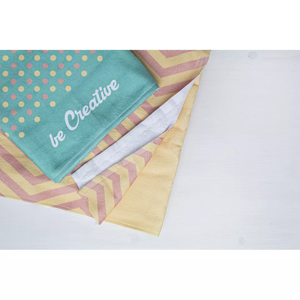 CreaTowel M wit  handdoek met...