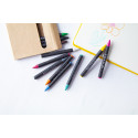 Lola black beige set of 12 crayons 