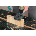 Guide d'assemblage pour chevilles en bois / pce