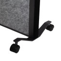 MAULconnecto office partition with 1 cork board, 2 dark grey panels, anthracite frame, mobile